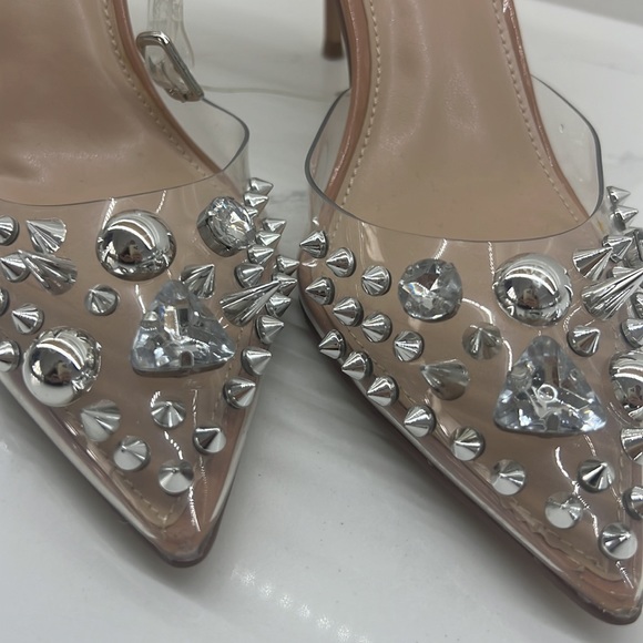 Stunning studded Steve Madden heels - Picture 5 of 8